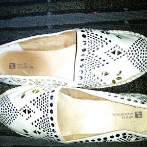 Ladies Casual Slid-on Loafers